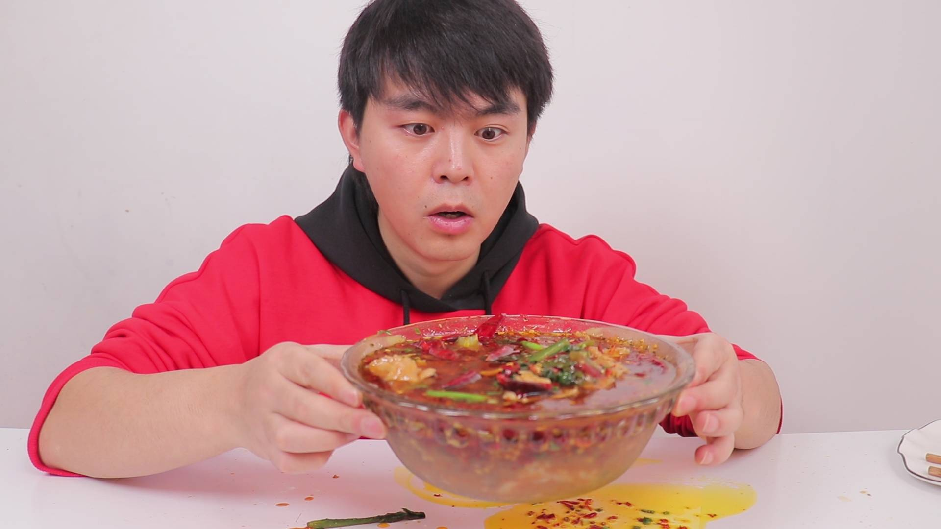 自制一道饭馆级别的“水煮肉片”,麻辣鲜香,堪称米饭杀手